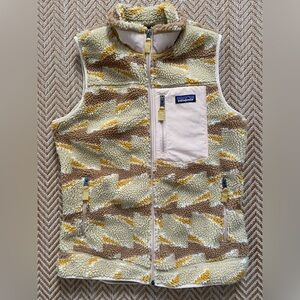 NWOT Patagonia Classic Retro-X Vest Take Root Natural Size Medium